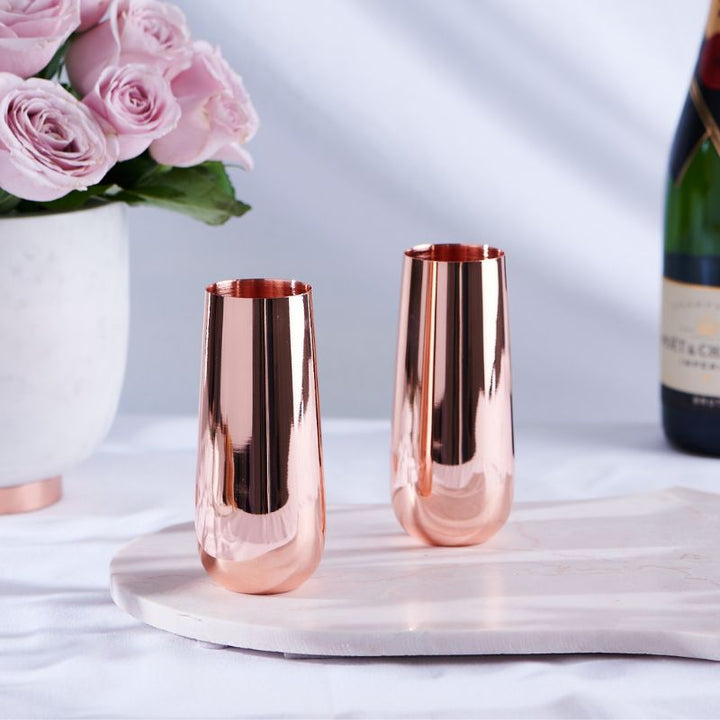 Clinq Bareware Champagne Flutes Lifestyle011