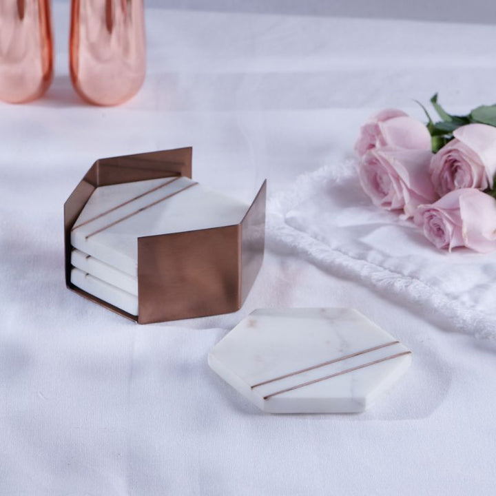 Clinq Barware Marble Coaster Set Lifestyle011