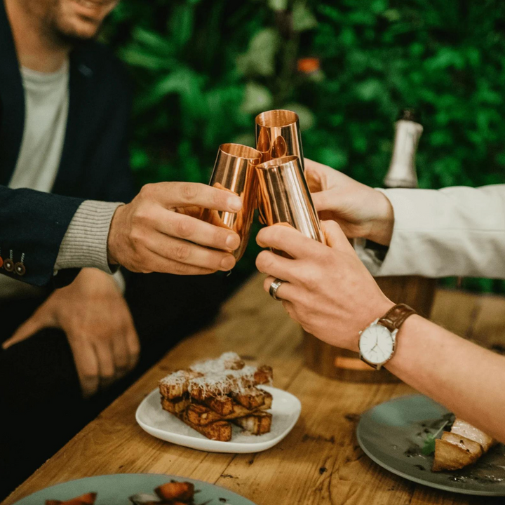 Clinq Stemless Champagne Flutes Life01