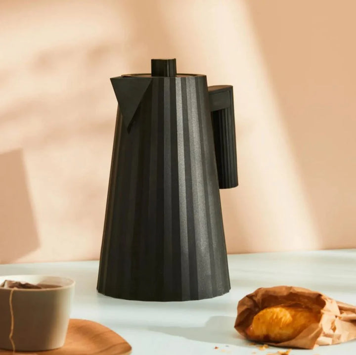 Alessi Plissè Electric Kettle in Black Lifestyle