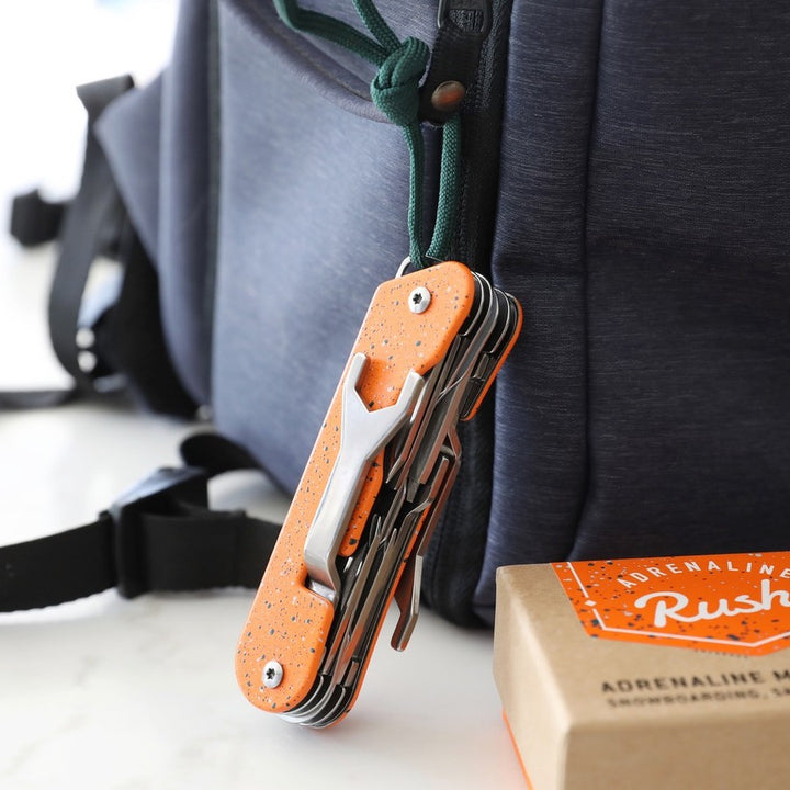 GENTLEMANS HARDWARE Adrenaline Multi Tool Lifestyle