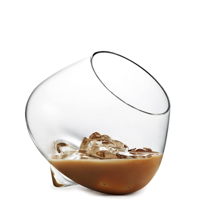 Normann Copenhagen Cognac Glasses Lifestyle2