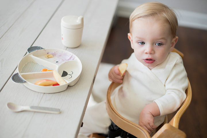 PETIT-COLLAGE-KIDS-DINNERWARE-BEAR- LIFESTYLE