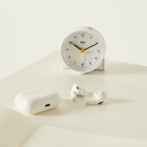 Braun BC01W Classic Analogue Alarm Clock in White Life88