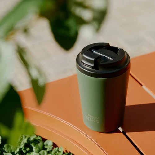 Fressko Camino 12oz Reusable Ceramic Lined Coffee Cup in Khaki Life01
