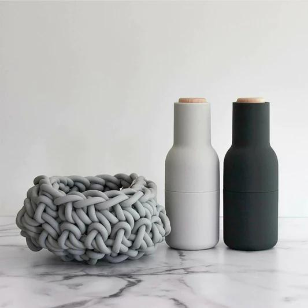 Menu Design Salt and Pepper Bottle Grinders Ash Carbon  Life01