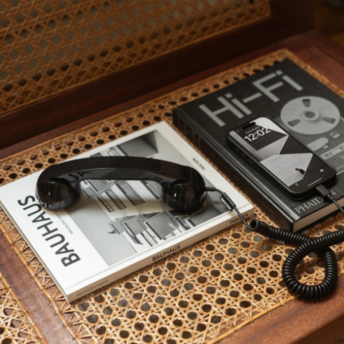 Native Union Pop Phone handset usb c black Life01
