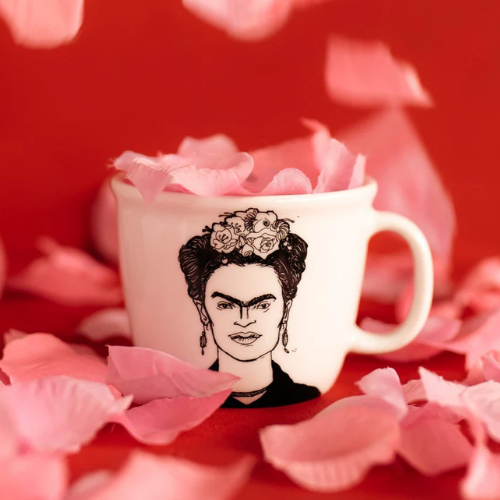 PolomaPoloma Big Cup Frida Kahlo The tweezerless icon Life01