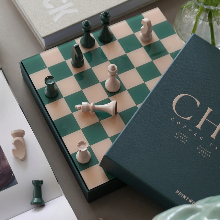 Printworks Classic Chess Set Life02