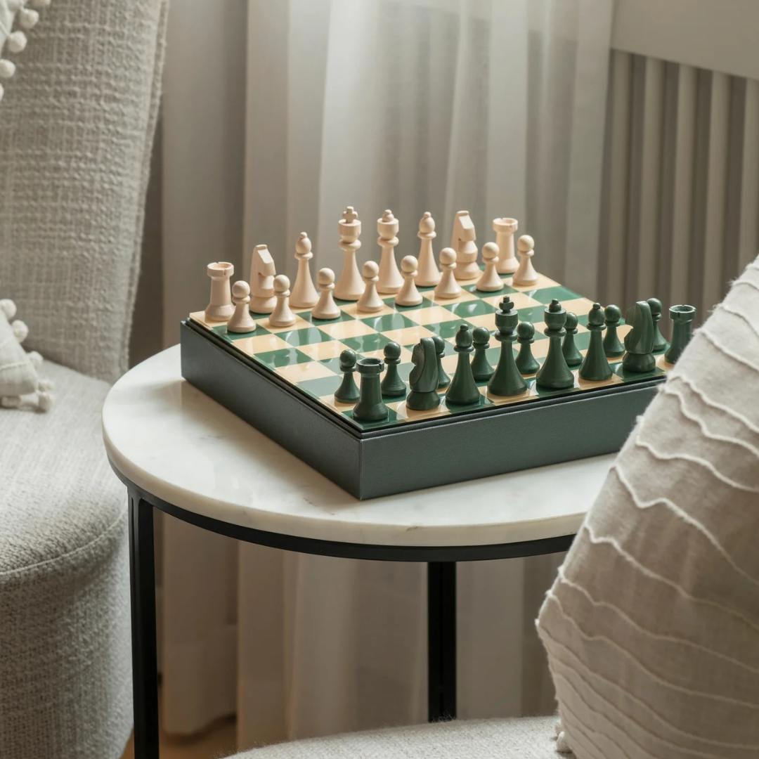 Printworks Classic Chess Set Life01
