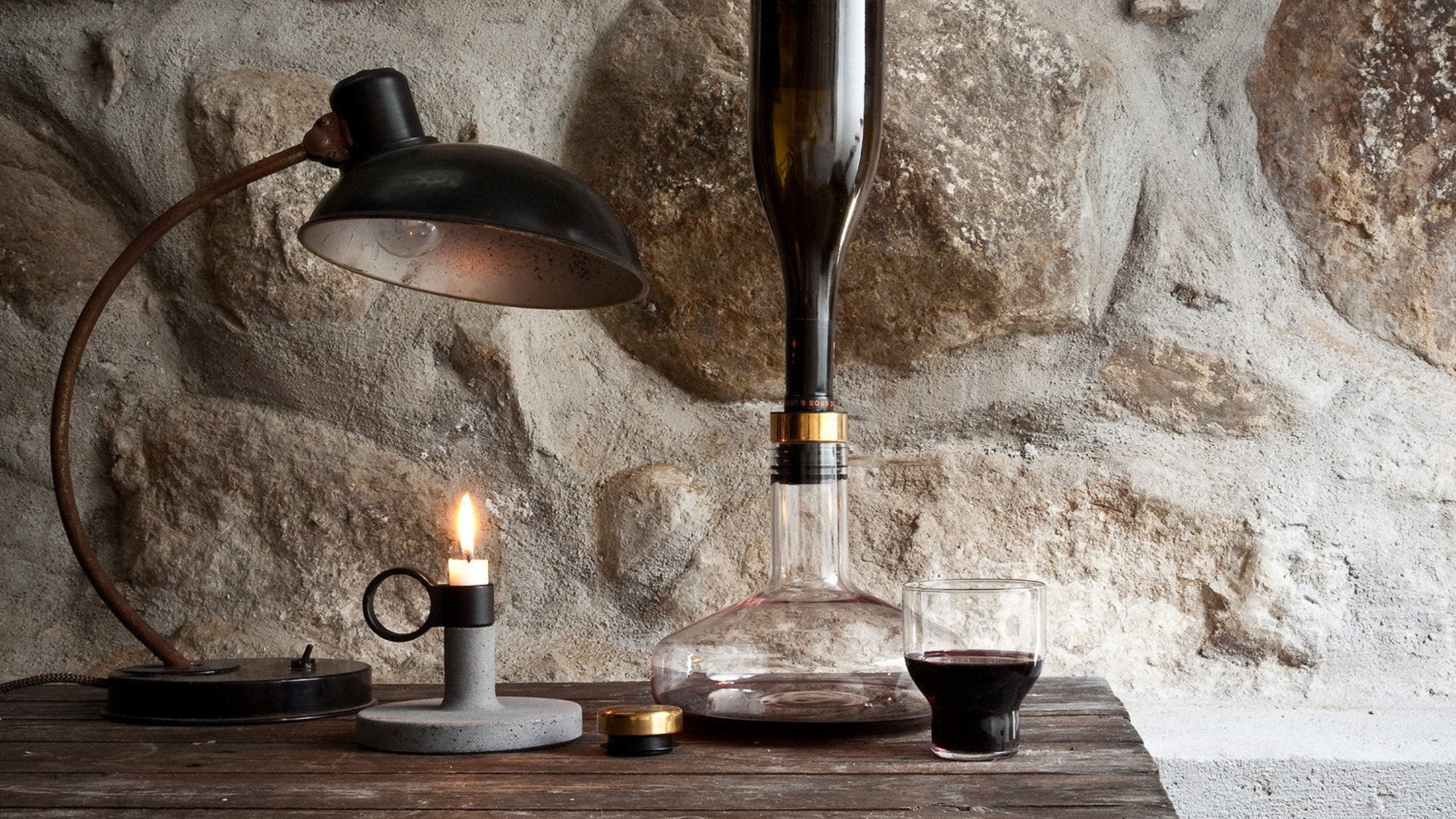 Audo Copenhagen Wine Breather Deluxe Brass Gero099